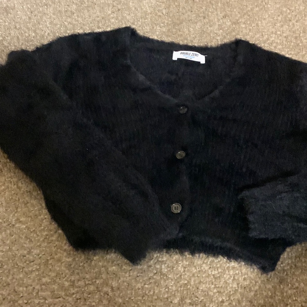 It’s a little beautiful shrug!